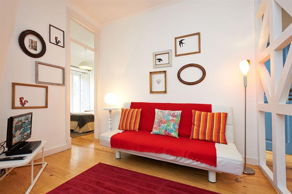 เฮลโล ลิสบอน ซานโตส อะซูเลโชส อพาร์ตเมนต์ Apartment ภายนอก รูปภาพ