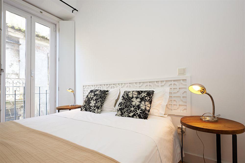 เฮลโล ลิสบอน ซานโตส อะซูเลโชส อพาร์ตเมนต์ Apartment ภายนอก รูปภาพ
