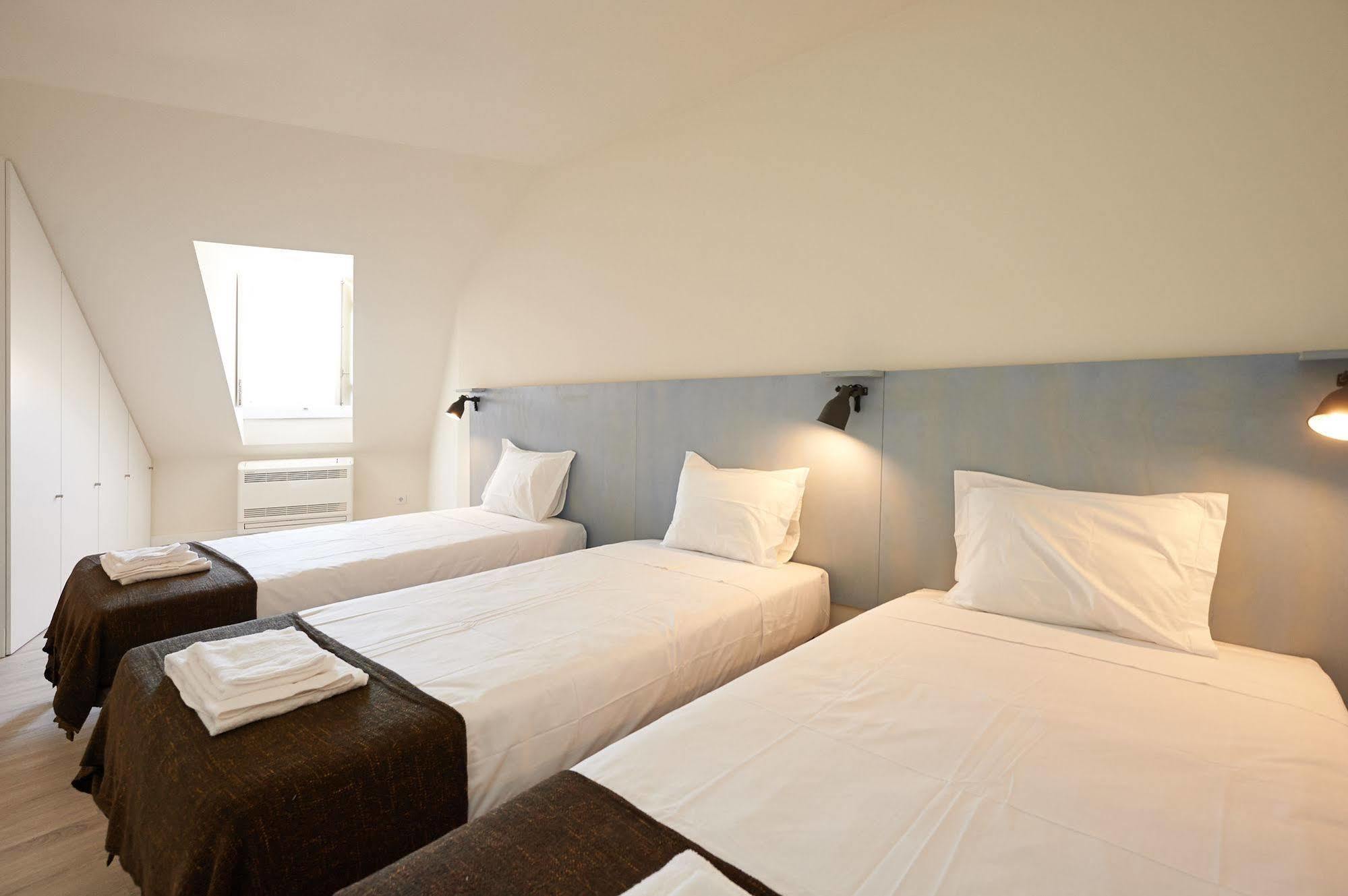 เฮลโล ลิสบอน ซานโตส อะซูเลโชส อพาร์ตเมนต์ Apartment ภายนอก รูปภาพ
