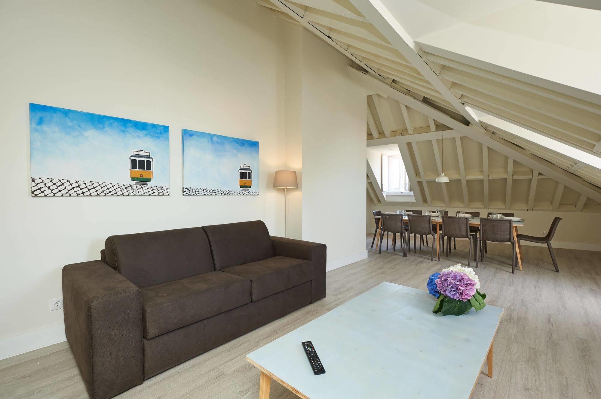 เฮลโล ลิสบอน ซานโตส อะซูเลโชส อพาร์ตเมนต์ Apartment ภายนอก รูปภาพ
