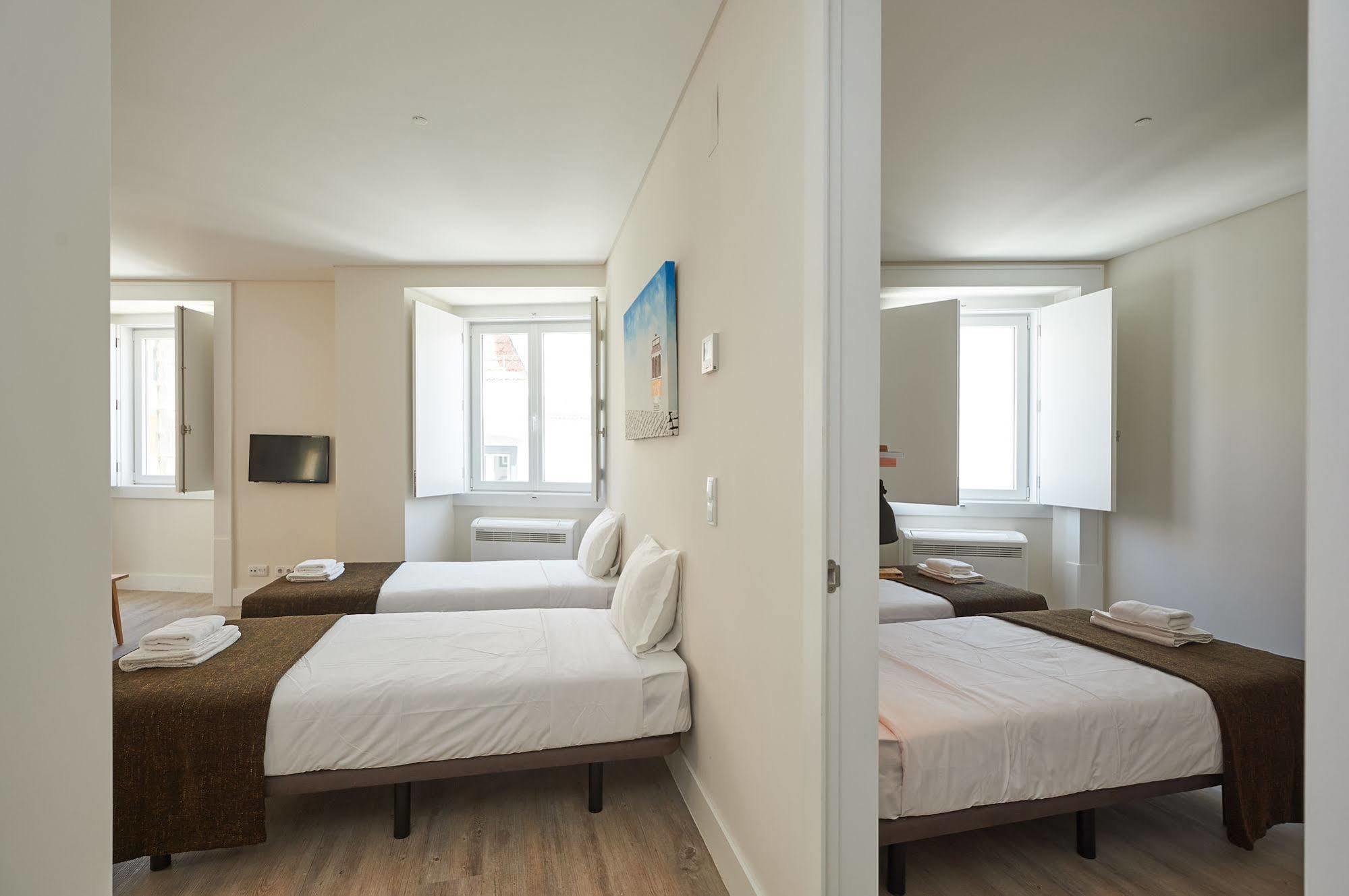 เฮลโล ลิสบอน ซานโตส อะซูเลโชส อพาร์ตเมนต์ Apartment ภายนอก รูปภาพ