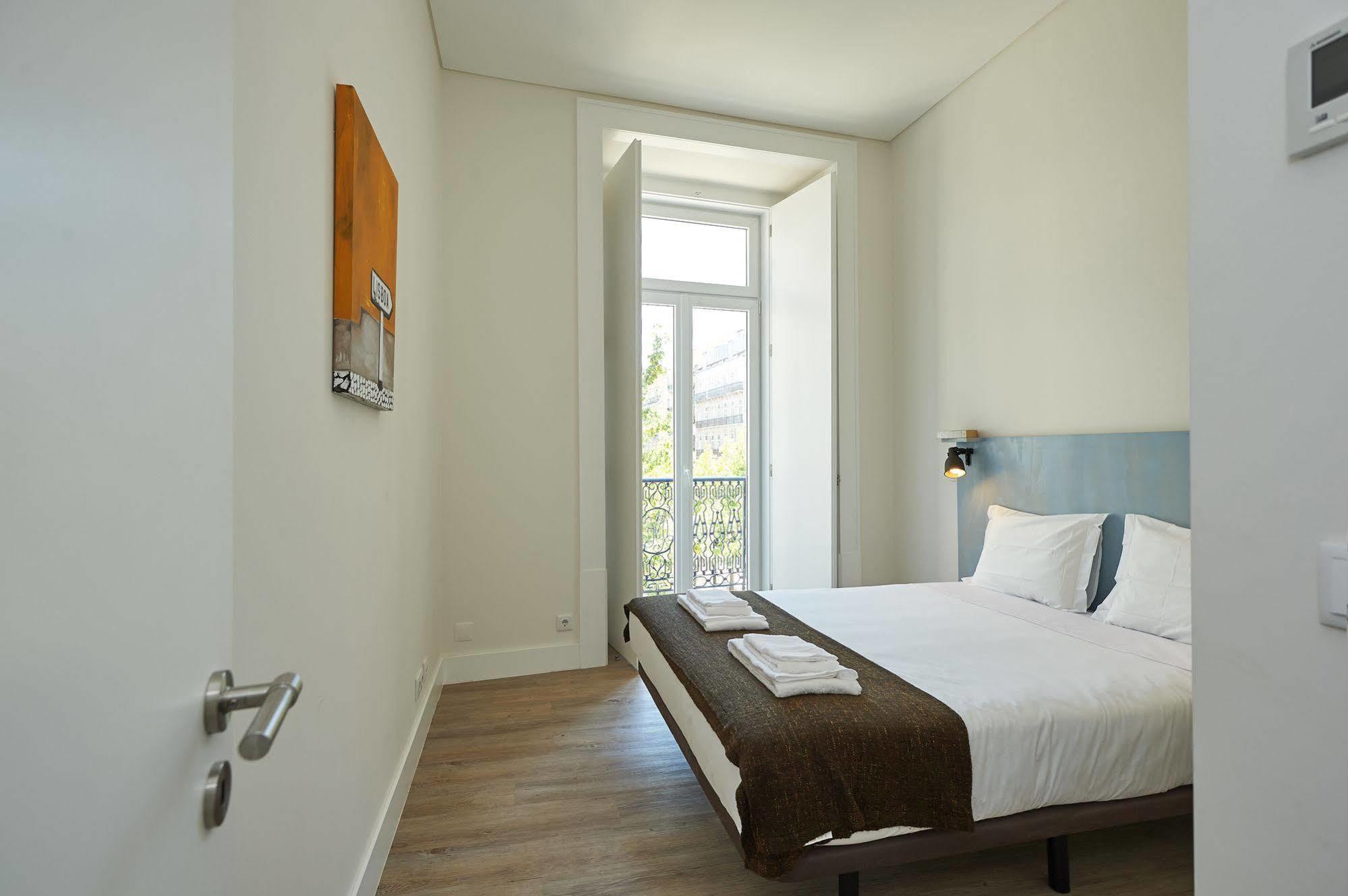 เฮลโล ลิสบอน ซานโตส อะซูเลโชส อพาร์ตเมนต์ Apartment ภายนอก รูปภาพ
