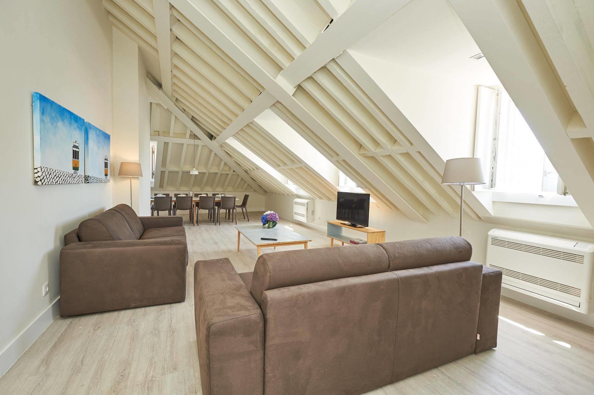 เฮลโล ลิสบอน ซานโตส อะซูเลโชส อพาร์ตเมนต์ Apartment ภายนอก รูปภาพ